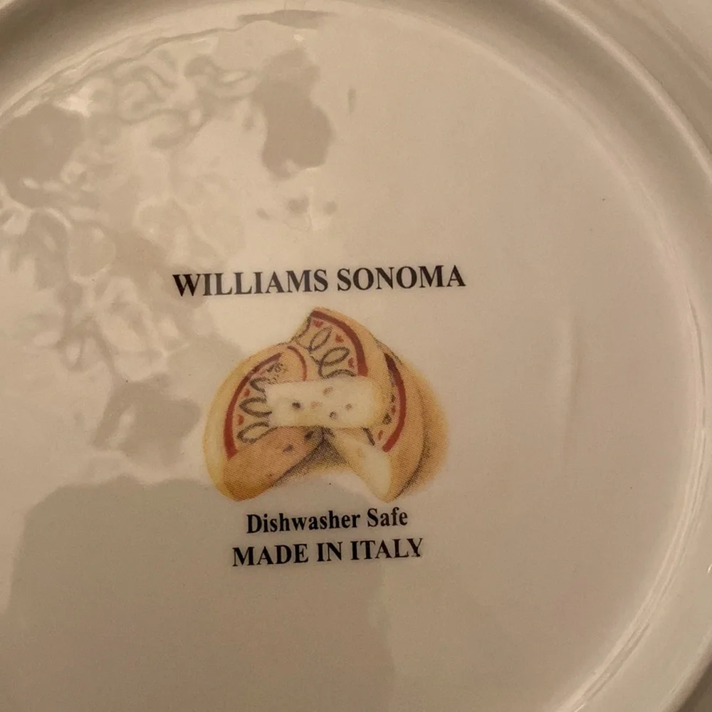 Fromage by Williams Sonoma, 4 Appetizer Plates